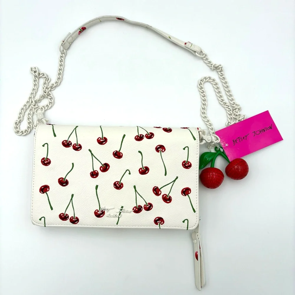🍒 Betsey Johnson Cherry On Top Wallet-on-Chain Crossbody • Cream • NWT - Picture 1 of 12